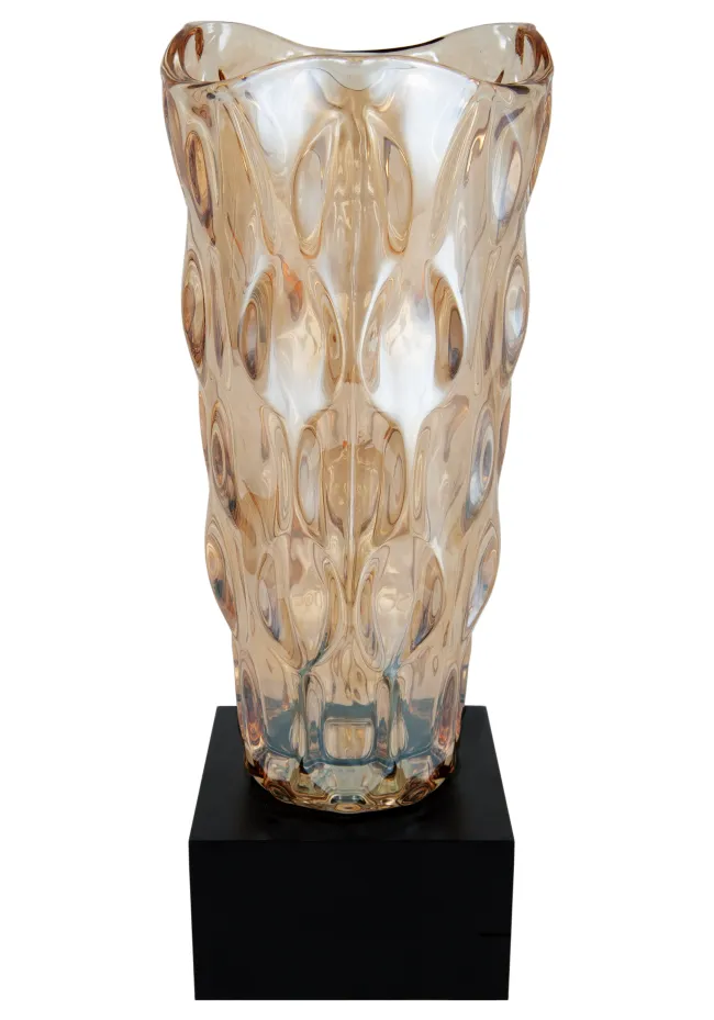 Vaso esculpido troféu