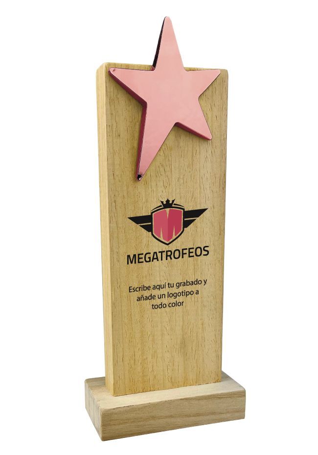 Trofeo de madera rectangular con estrella