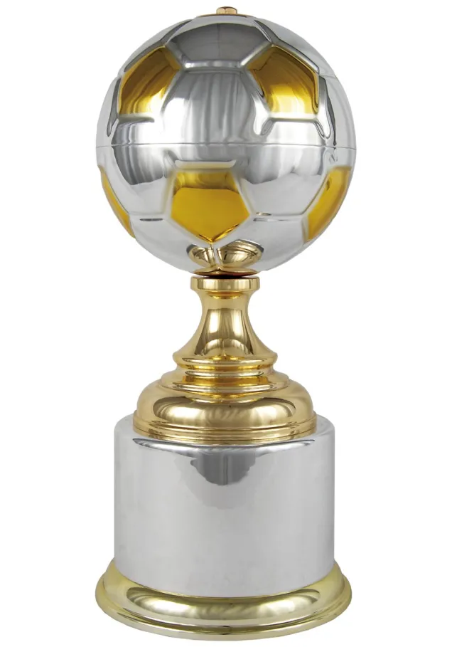 Fußballtrophäe mit Ball