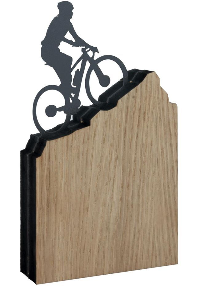 Trofeo ciclismo en madera y metal