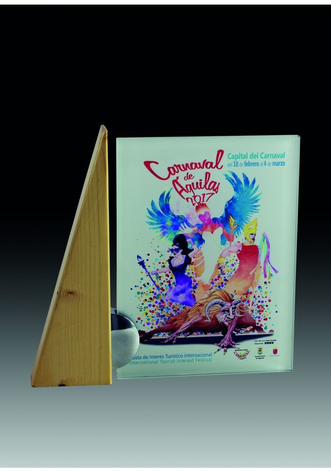 Trofeo de cristal impreso color detalle cuña madera