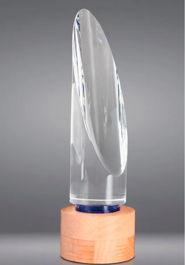 Prisma e base circular de cristal para troféus