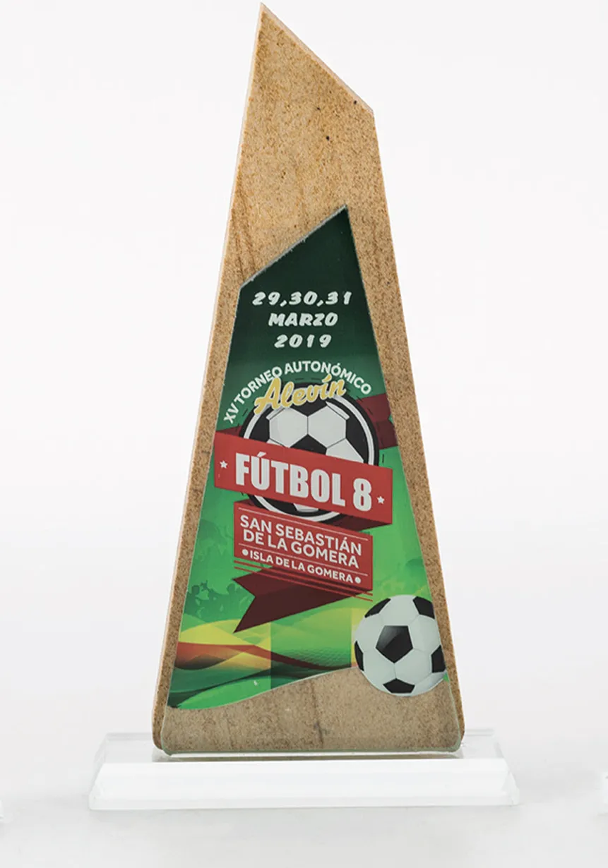 Trofeo de cristal/piedra pirámide