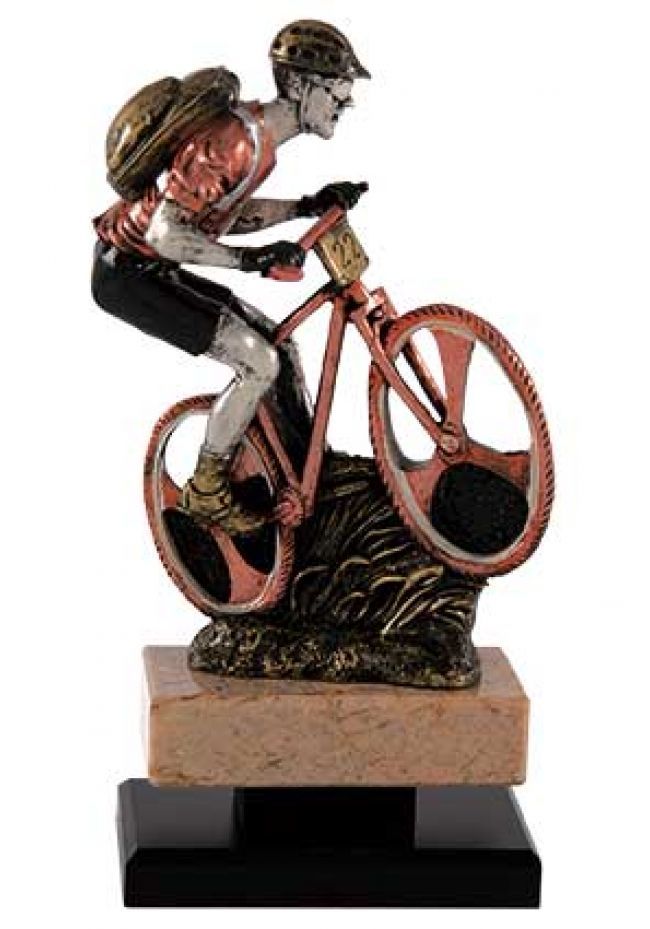 Trofeo figura mountainbike con mochila