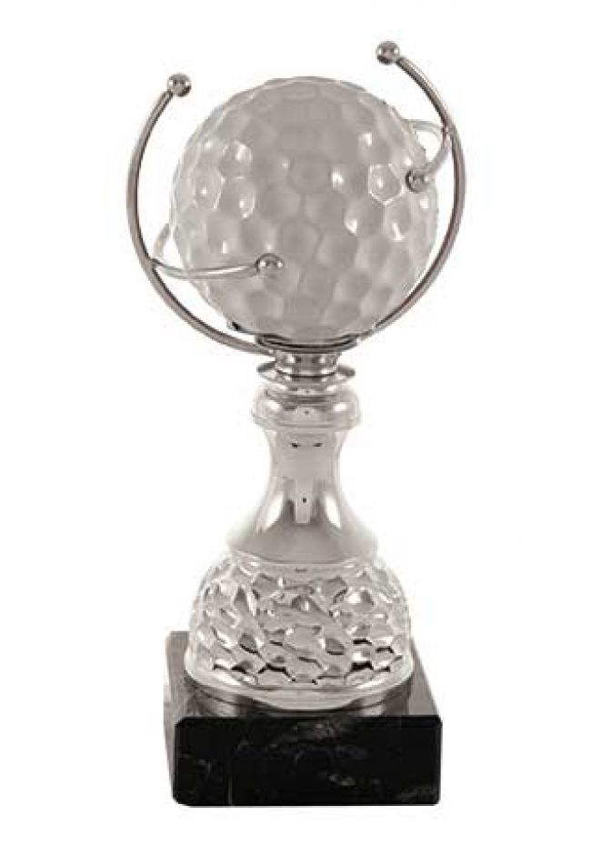 Trofeo de golf con pelota y aro circular