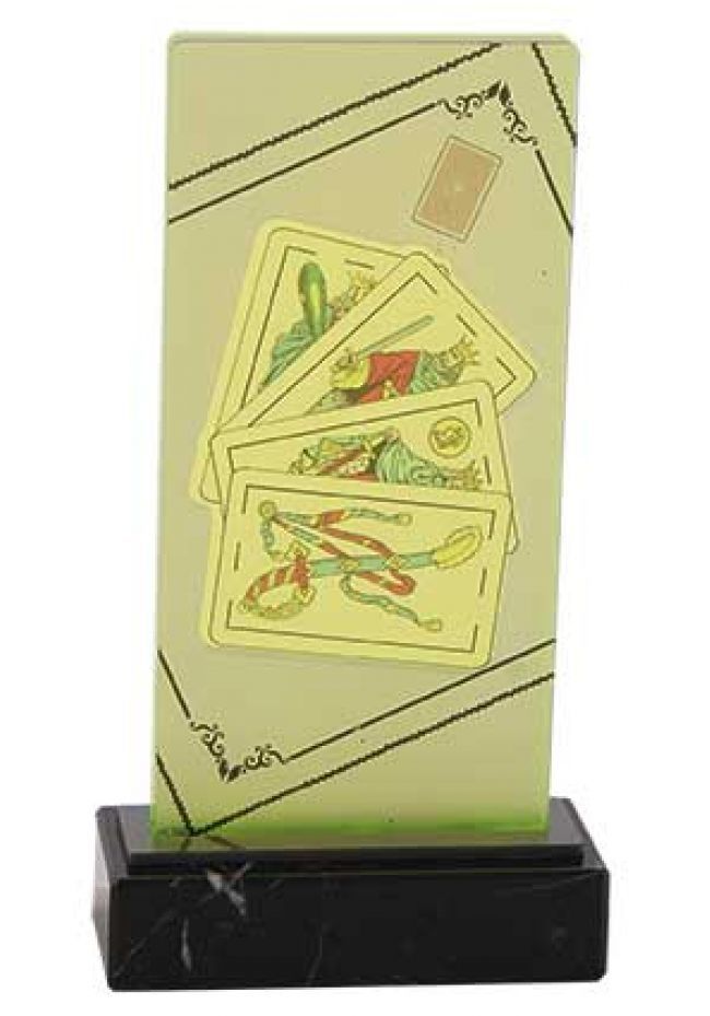 Soporte vertical con foto de cartas Soporte vertical con foto de cartas