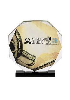 Octagonal crystal trophy color image Thumb