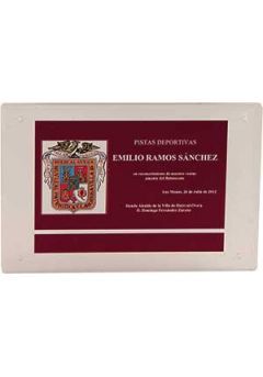 Placa de homenaje de metacrilato exterior impresión color Thumb Placa de homenaje de metacrilato exterior impresión color Thumb